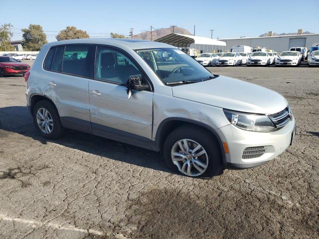 WVGBV7AX1DW543466 - 2013 VOLKSWAGEN TIGUAN S 银色 照片 4