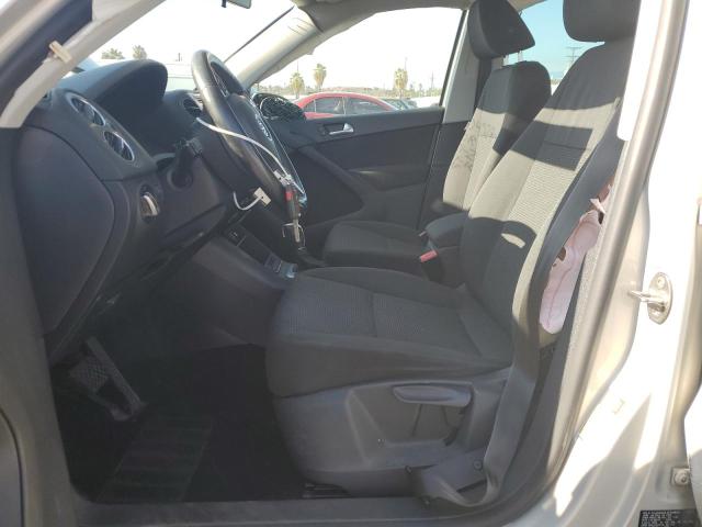 WVGBV7AX1DW543466 - 2013 VOLKSWAGEN TIGUAN S 银色 照片 7