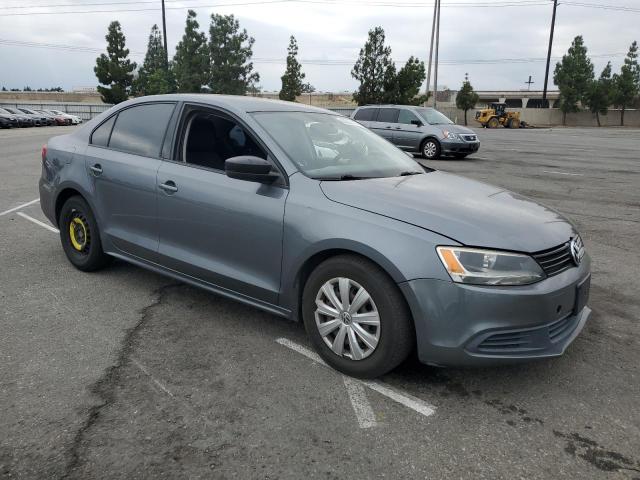 3VW2K7AJ4EM403693 - 2014 VOLKSWAGEN JETTA BASE GRAY photo 4