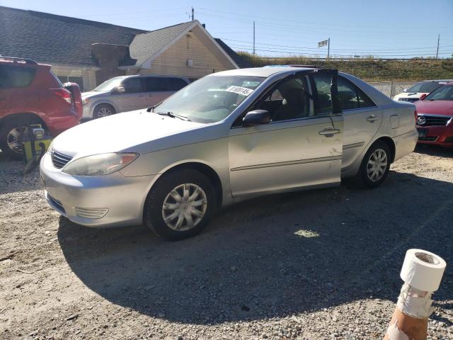 2005 TOYOTA CAMRY LE, 