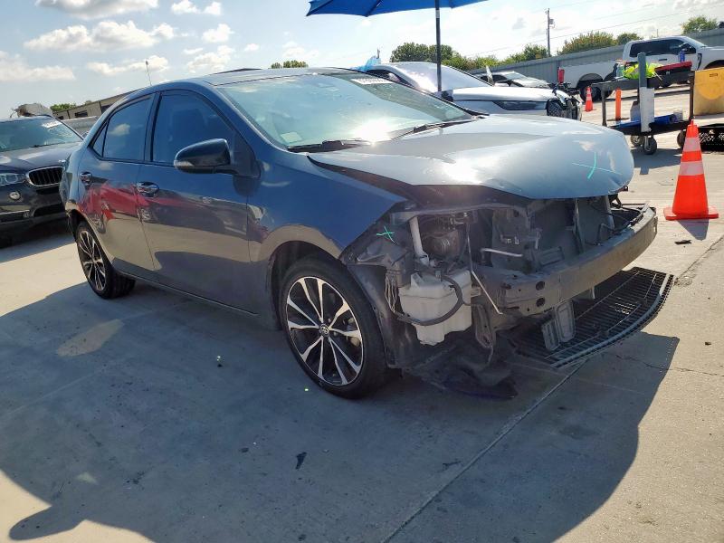 5YFBURHE3HP577592 - 2017 TOYOTA COROLLA L BLUE photo 4