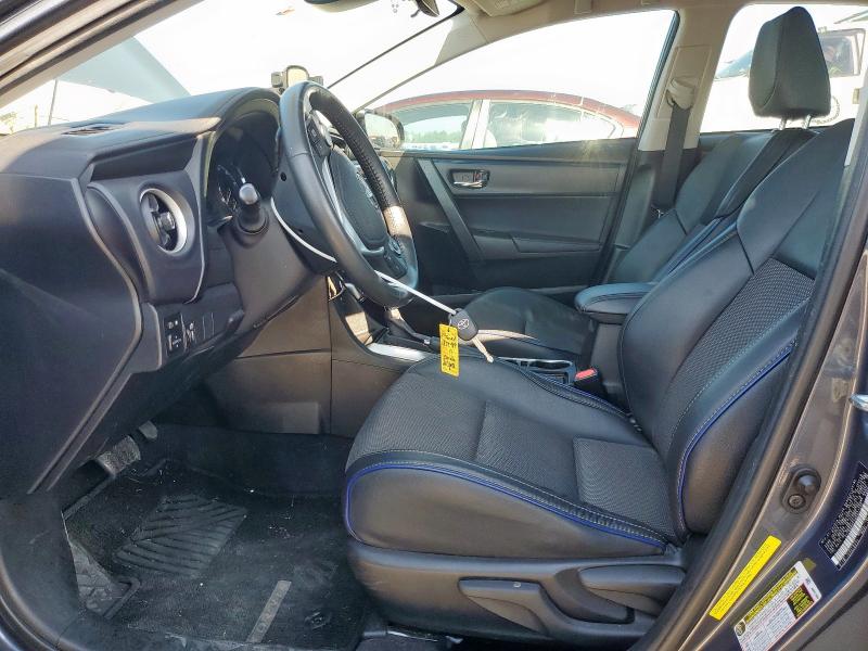 5YFBURHE3HP577592 - 2017 TOYOTA COROLLA L BLUE photo 7