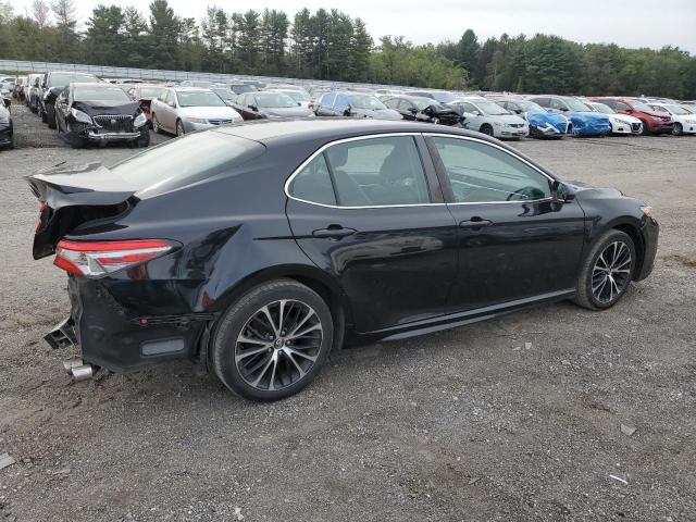 4T1B11HK9JU646872 - 2018 TOYOTA CAMRY L შავი ფოტო 3