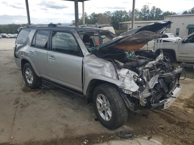 JTEFU5JR5M5235717 - 2021 TOYOTA 4RUNNER SR5 SILVER photo 4