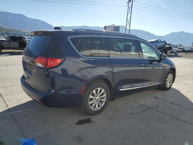 2C4RC1BG8JR316932 - 2018 CHRYSLER PACIFICA TOURING L BLUE photo 3