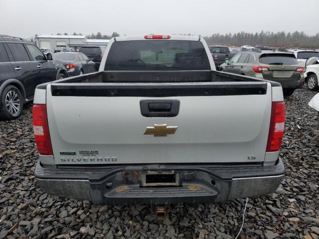 1GCRKREA6BZ223570 - 2011 CHEVROLET SILVERADO K1500 LS SILVER photo 6