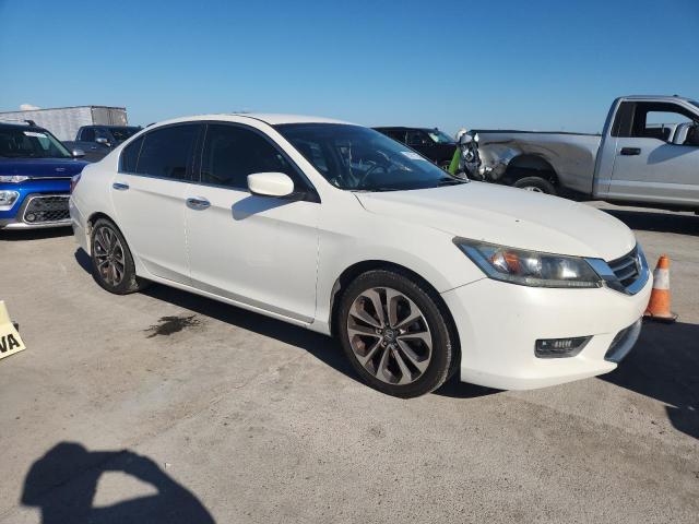 1HGCR2F56FA211158 - 2015 HONDA ACCORD SPORT თეთრი ფოტო 4