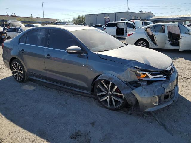 3VW4A7AJXCM409216 - 2012 VOLKSWAGEN JETTA GLI GRAY photo 4