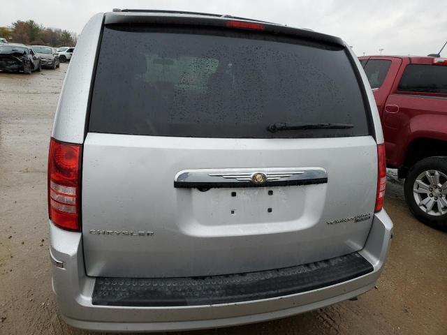 2A4RR5D17AR298688 - 2010 CHRYSLER TOWN & COU TOURING SILVER photo 6