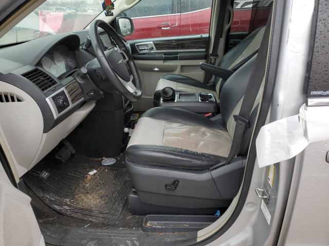 2A4RR5D17AR298688 - 2010 CHRYSLER TOWN & COU TOURING SILVER photo 7