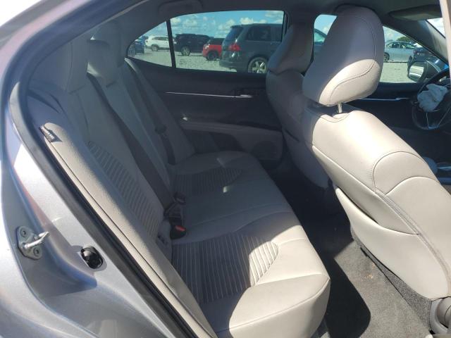 4T1B11HK1KU683898 - 2019 TOYOTA CAMRY L ვერცხლისფერი ფოტო 10