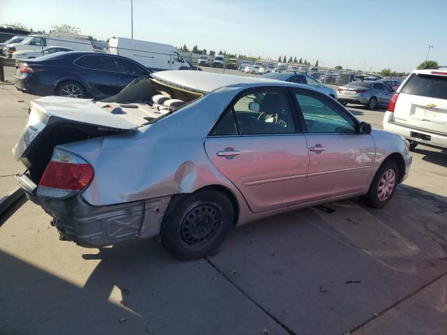 4T1BE32K66U737078 - 2006 TOYOTA CAMRY LE SILVER photo 3