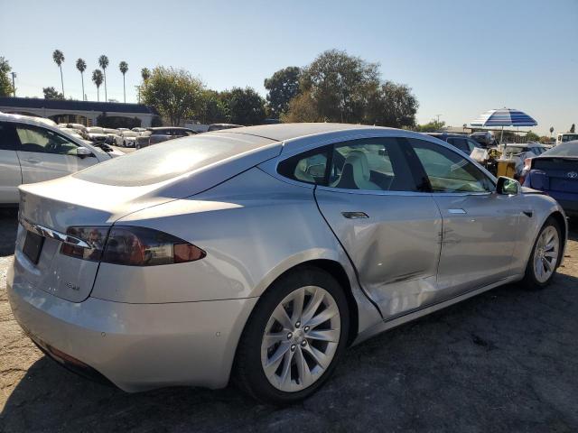 5YJSA1E22HF195280 - 2017 TESLA MODEL S Արծաթագույն լուսանկար 3