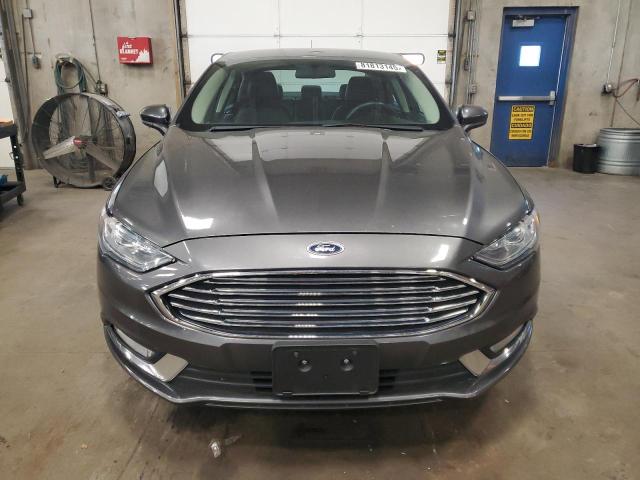3FA6P0H99JR255388 - 2018 FORD FUSION SE ნაცრისფერი ფოტო 5