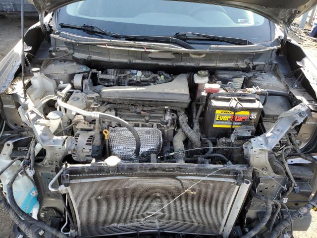 KNMAT2MV4JP503777 - 2018 NISSAN ROGUE S GRAY photo 12