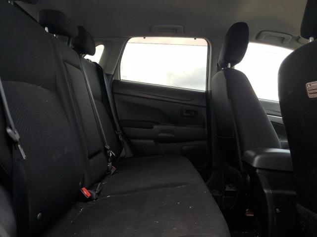 4A4AR3AU2EE018225 - 2014 MITSUBISHI OUTLANDER ES GRAY photo 10