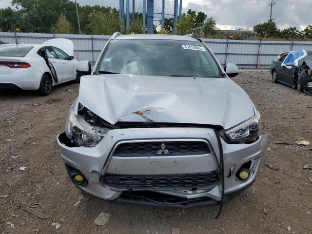 4A4AR3AU2EE018225 - 2014 MITSUBISHI OUTLANDER ES GRAY photo 5