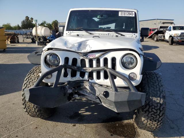 1C4HJWDG4EL316582 - 2014 JEEP WRANGLER U SPORT WHITE photo 5