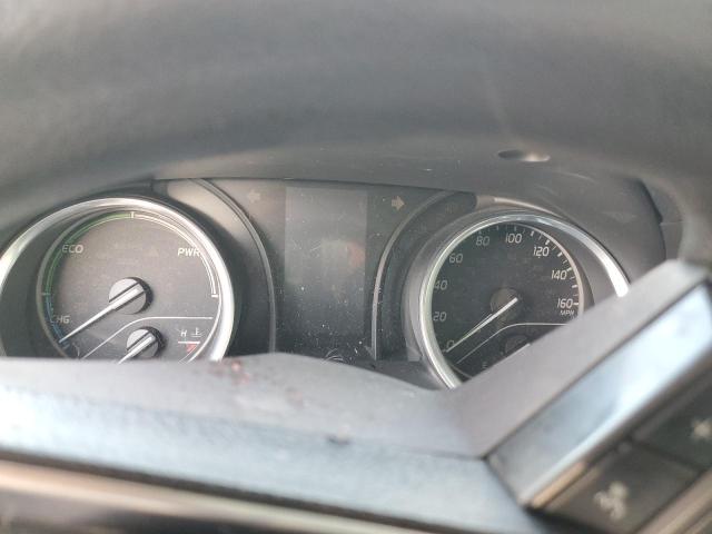 4T1B31HK3JU001211 - 2018 TOYOTA CAMRY LE WHITE photo 9