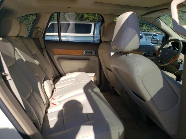 2LMDU88C47BJ39852 - 2007 LINCOLN MKX კრემისფერი ფოტო 11