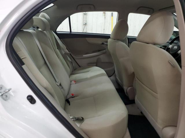 5YFBU4EE2DP113873 - 2013 TOYOTA COROLLA BASE Սպիտակ լուսանկար 10