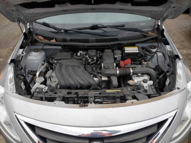 3N1CN7AP8KL865794 - 2019 NISSAN VERSA S SILVER photo 11