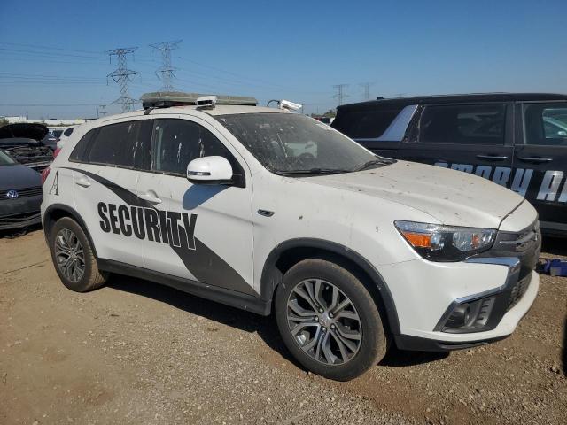 JA4AP3AU3JZ015151 - 2018 MITSUBISHI OUTLANDER ES თეთრი ფოტო 4