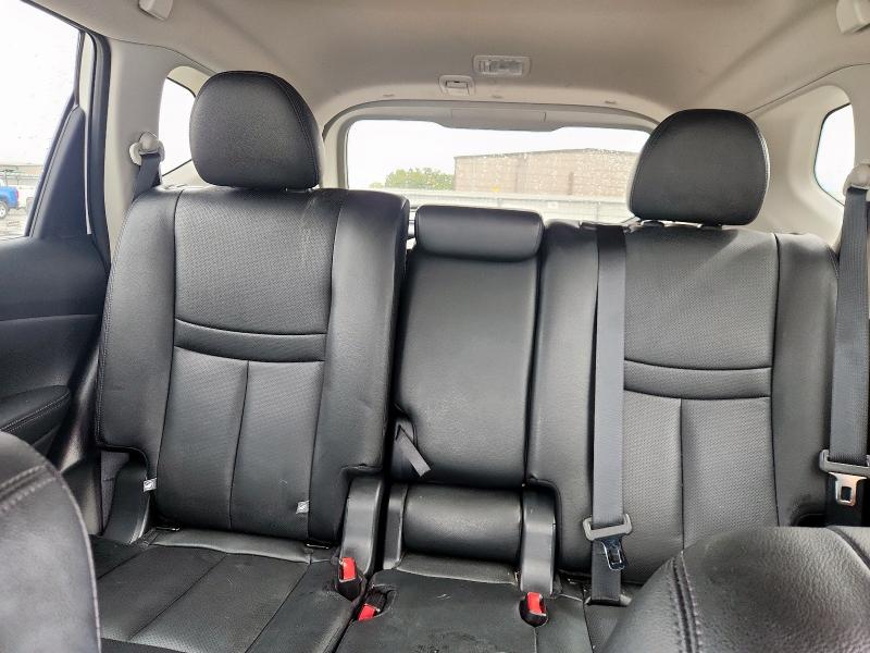 5N1AT2MT6LC700180 - 2020 NISSAN ROGUE S WHITE photo 10