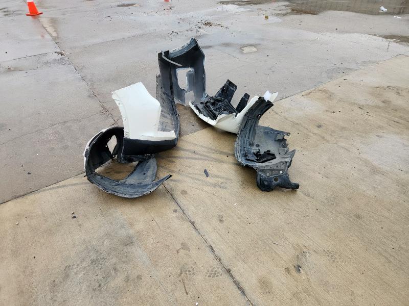 5N1AT2MT6LC700180 - 2020 NISSAN ROGUE S WHITE photo 13