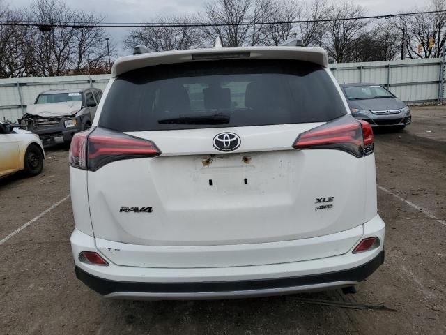 JTMRFREV0JJ211967 - 2018 TOYOTA RAV4 ADVENTURE WHITE photo 6