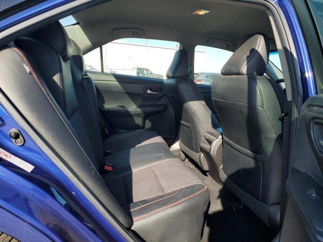 4T1BF1FK2GU576208 - 2016 TOYOTA CAMRY LE ლურჯი ფოტო 10