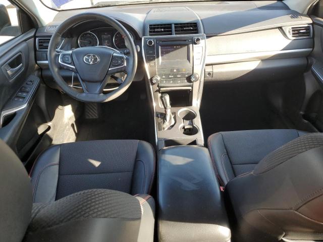 4T1BF1FK2GU576208 - 2016 TOYOTA CAMRY LE ლურჯი ფოტო 8