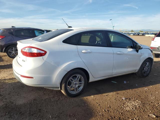3FADP4BJ4KM127737 - 2019 FORD FIESTA SE Blanc photo 3