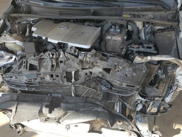 JTDKARFU4H3035803 - 2017 TOYOTA PRIUS SILVER photo 11