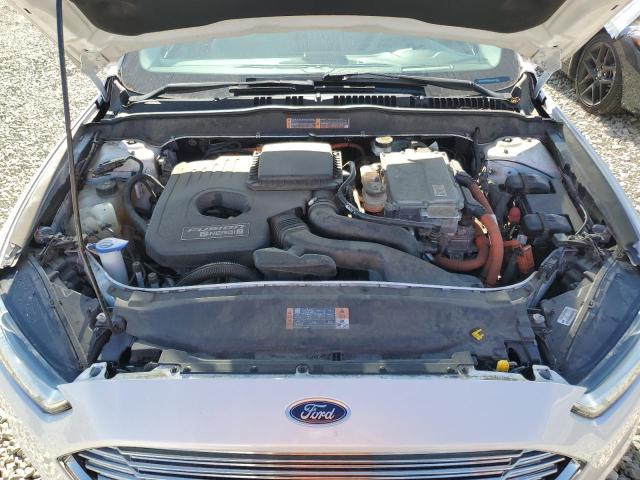 3FA6P0SU5GR125386 - 2016 FORD FUSION TITANIUM PHEV WHITE photo 11