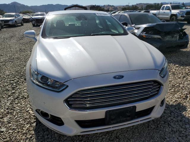 3FA6P0SU5GR125386 - 2016 FORD FUSION TITANIUM PHEV WHITE photo 5
