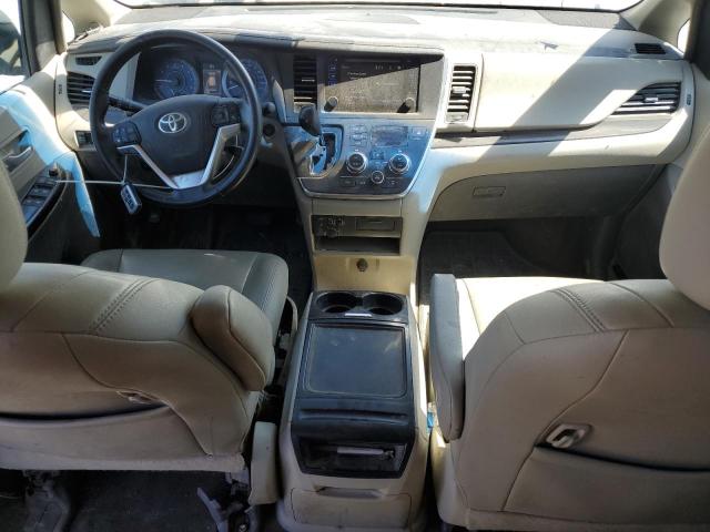 5TDYK3DC9FS635193 - 2015 TOYOTA SIENNA XLE WHITE photo 8