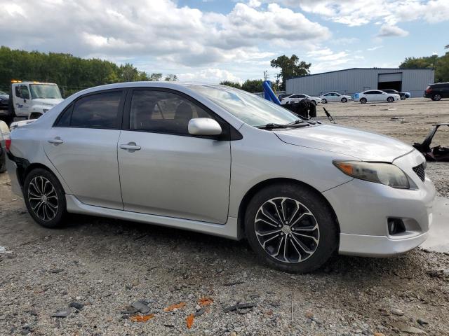 1NXBU4EEXAZ244365 - 2010 TOYOTA COROLLA BASE Gümüş foto 4