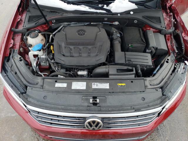 1VWBA7A33JC033286 - 2018 VOLKSWAGEN PASSAT SE RED photo 11