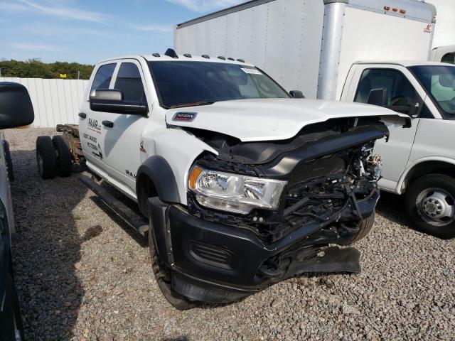 3C7WRNFL3NG342983 - 2022 RAM 5500 Weiß Foto 4