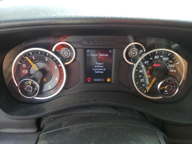 3C7WRNFL3NG342983 - 2022 RAM 5500 Weiß Foto 9