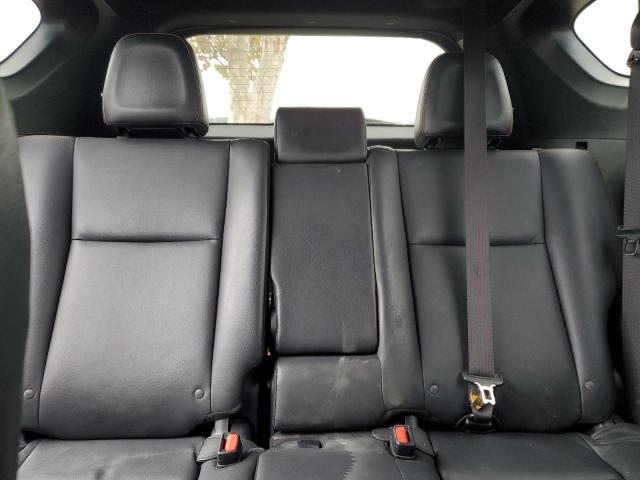 JTMNFREV1GD083292 - 2016 TOYOTA RAV4 SE WHITE photo 10