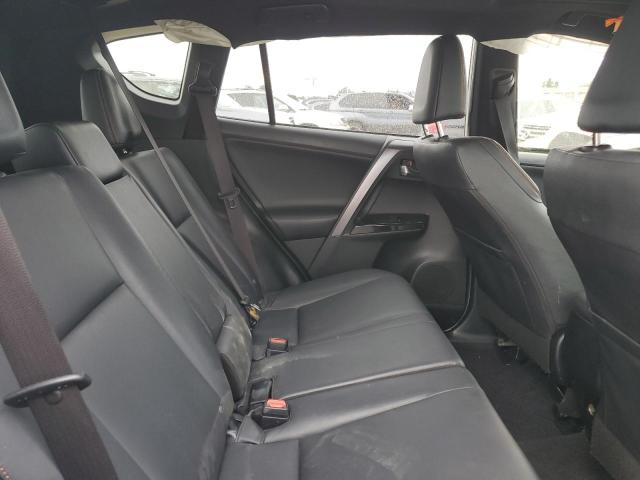 JTMNFREV1GD083292 - 2016 TOYOTA RAV4 SE WHITE photo 11
