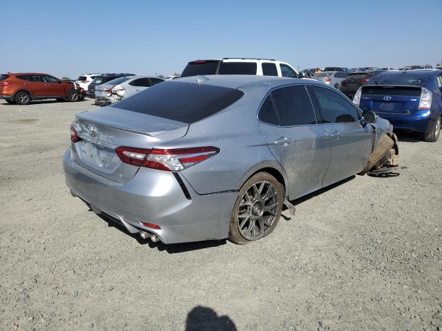 4T1K61AK5LU945550 - 2020 TOYOTA CAMRY XSE SILVER photo 3