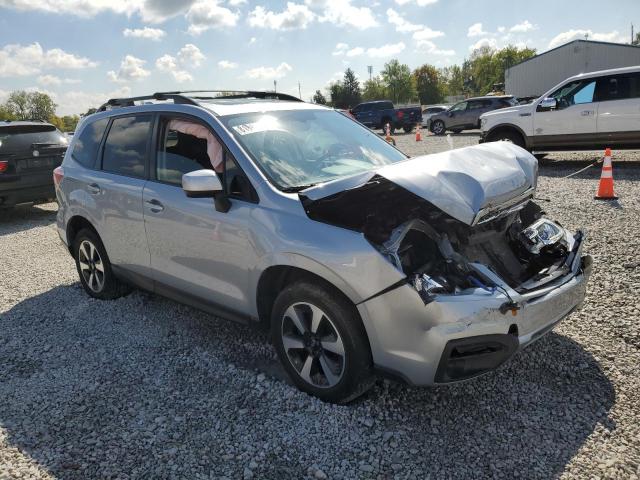 JF2SJAEC0HH512922 - 2017 SUBARU FORESTER 2.5I PREMIUM 银色 照片 4