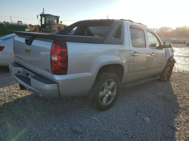 3GNMCEE08CG178597 - 2012 CHEVROLET AVALANCHE LS SILVER photo 3