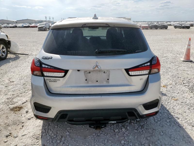 JA4AR3AU9LU019084 - 2020 MITSUBISHI OUTLANDER ES Արծաթագույն լուսանկար 6