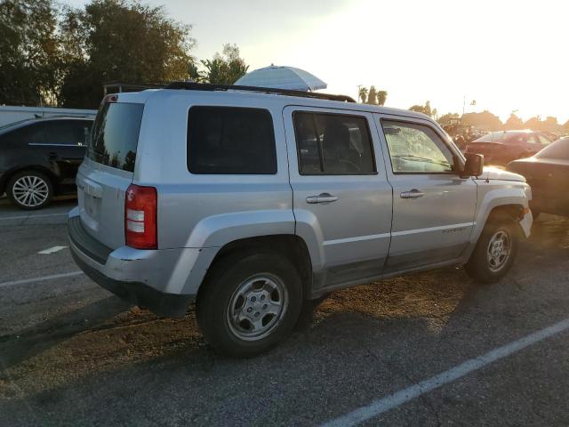 1J4NT1GA5BD128063 - 2011 JEEP PATRIOT SPORT SILVER photo 3