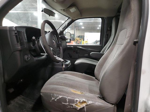 1GTS8AF44C1156574 - 2012 GMC SAVANA G1500 WHITE photo 7