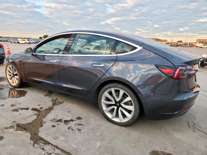 5YJ3E1EB2KF194694 - 2019 TESLA MODEL 3 Մոխրագույն լուսանկար 2